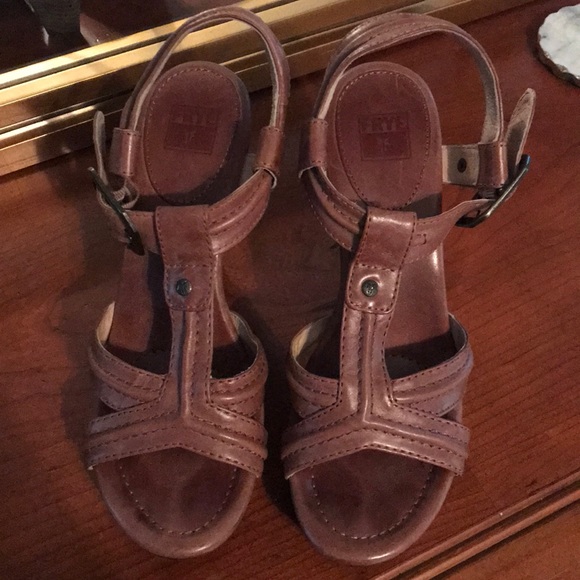 Frye Leather Heels - Picture 3 of 8